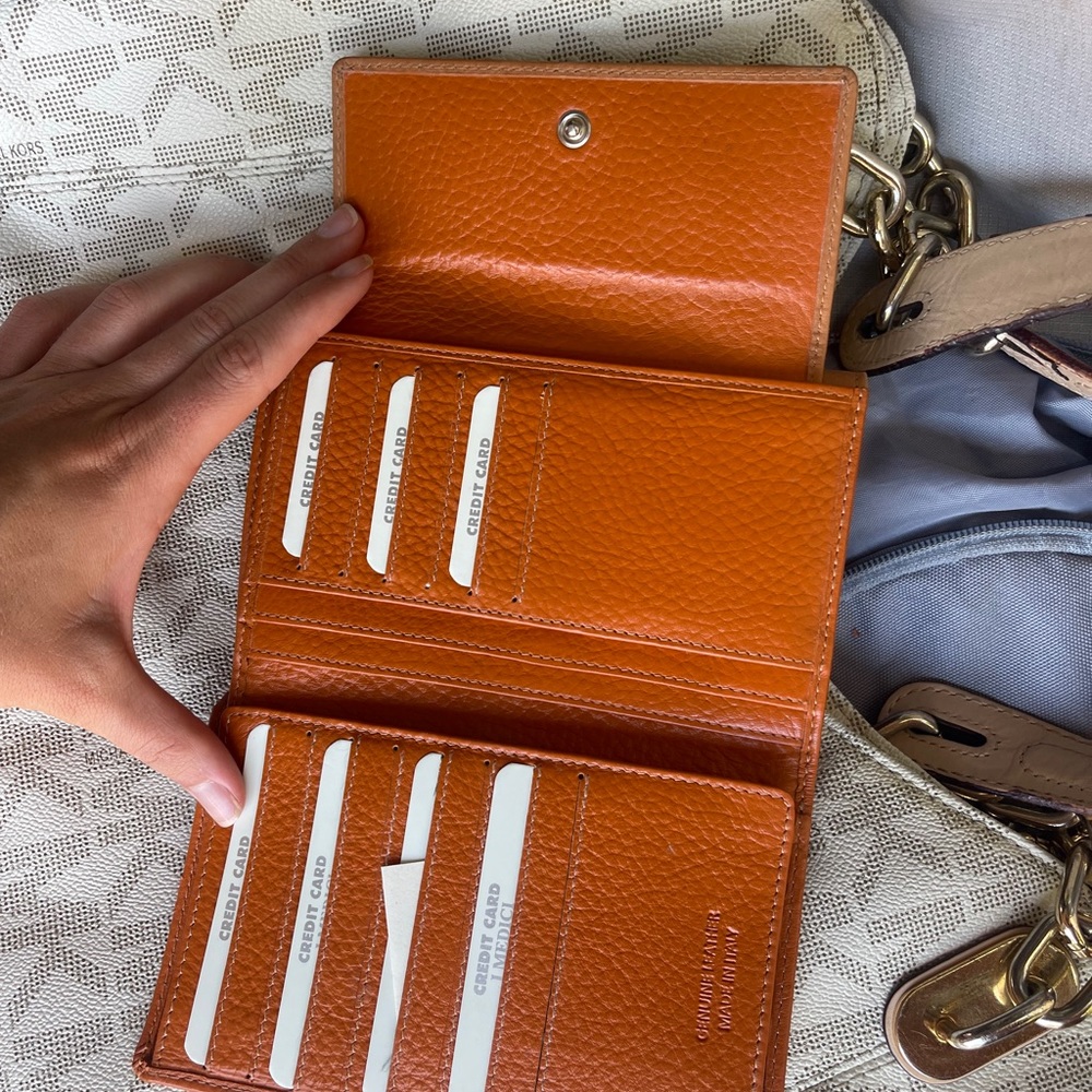 Wallet - Picture 2 of 6